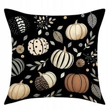 Dekoracyjna poszewka na poduszkę Pumpkin Noir (45x45 cm) w stylu BOHO.jpg